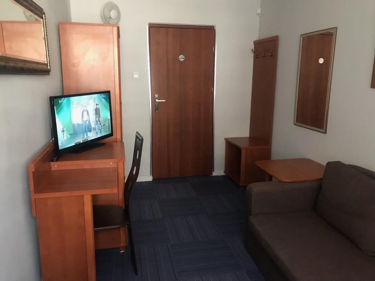 Hotel Polaris Krynica Morska Esterno foto