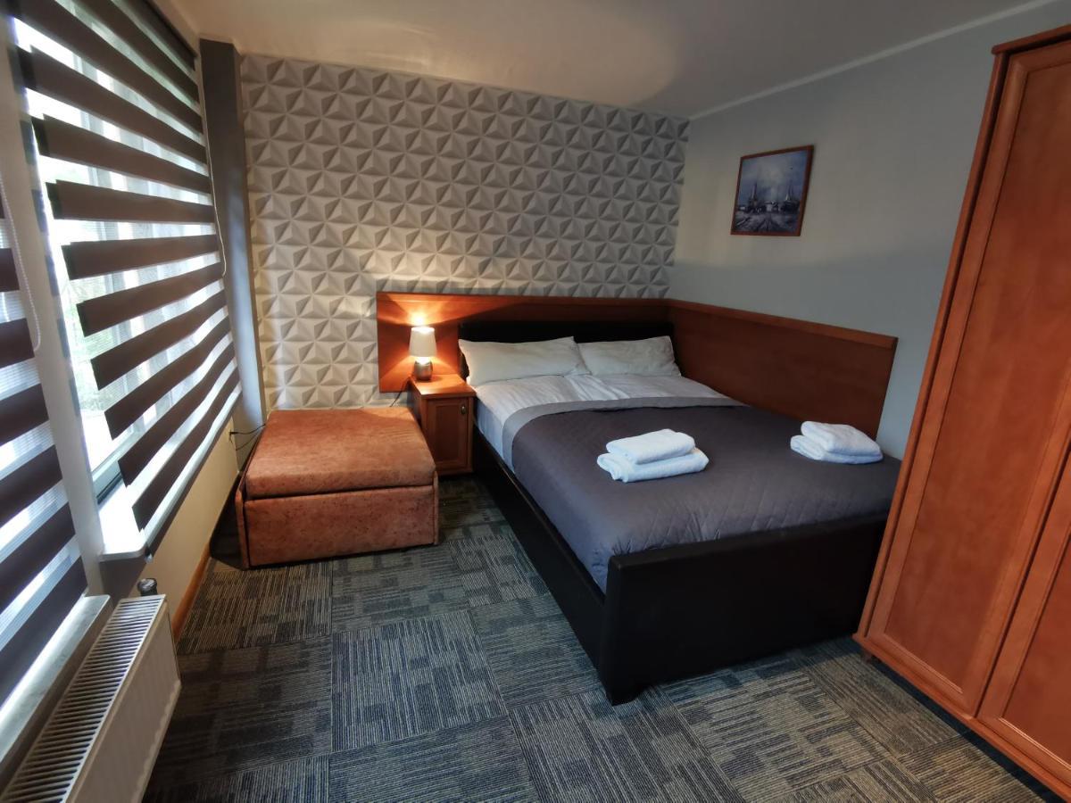 Hotel Polaris Krynica Morska Esterno foto