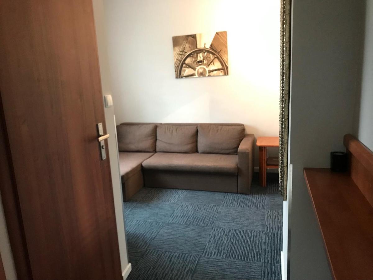 Hotel Polaris Krynica Morska Esterno foto