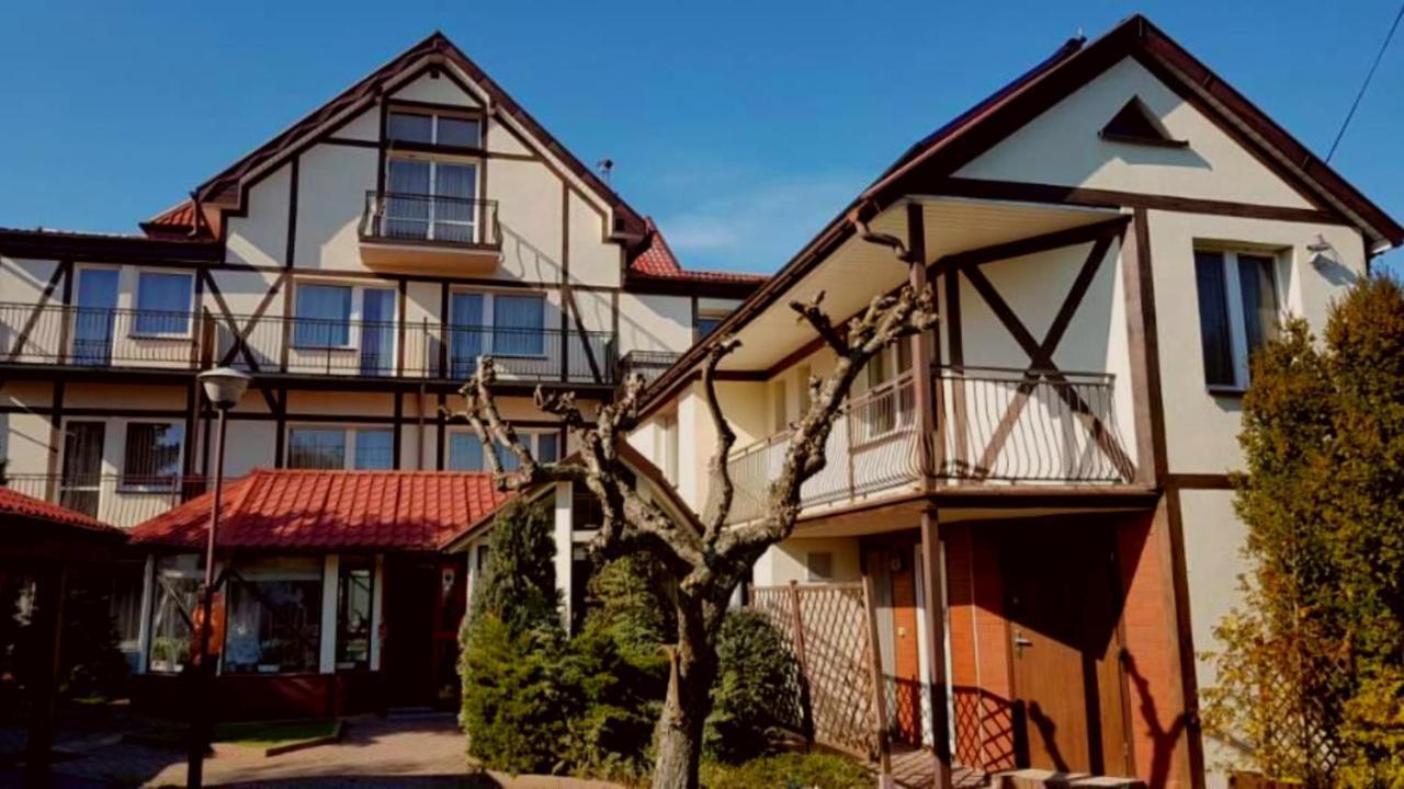 Hotel Polaris Krynica Morska Esterno foto